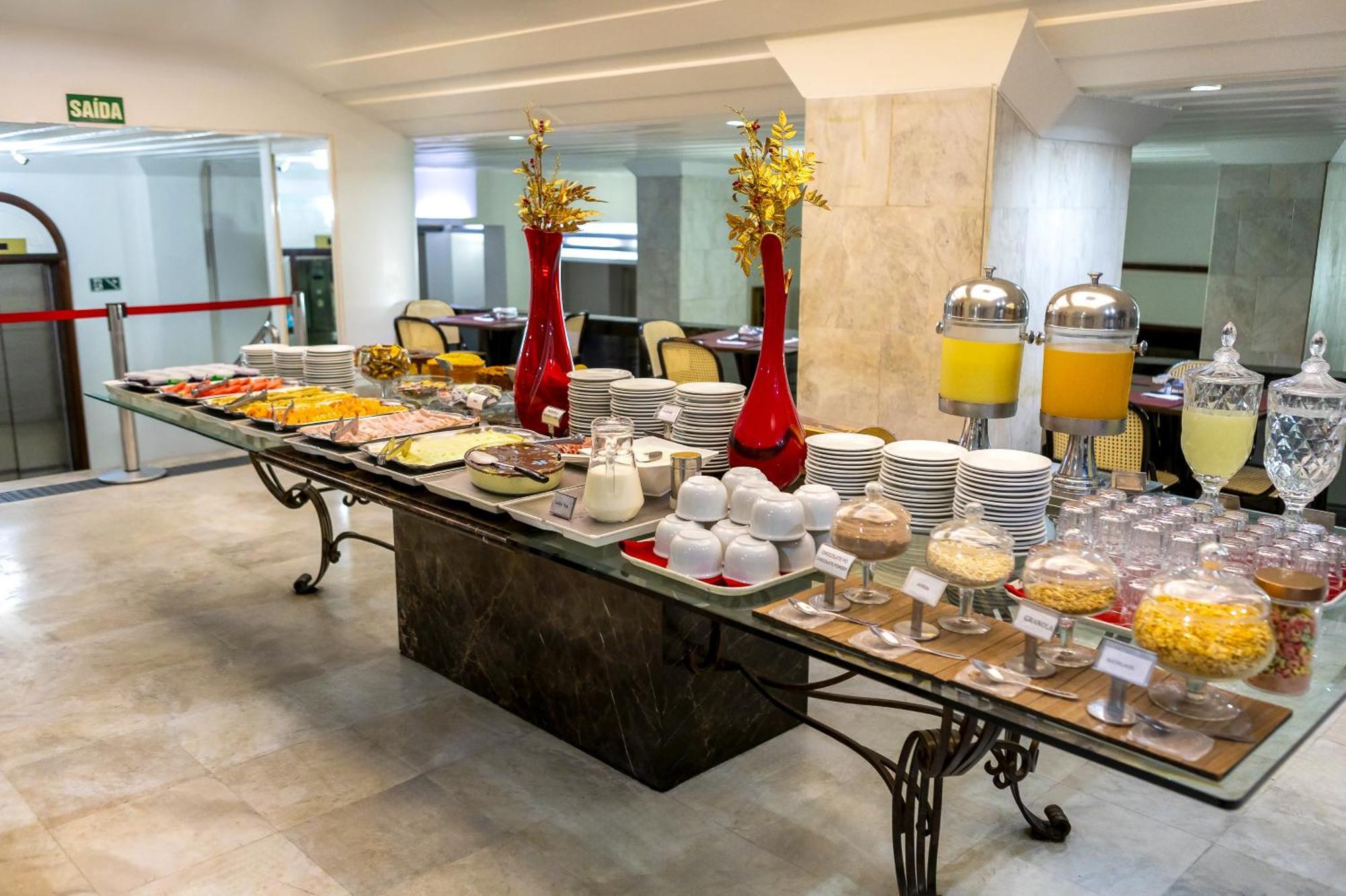Hotel Euro Suite Sao Paulo By Nacional Inn - A 600 Metros Da Rua 25 De Marco Zewnętrze zdjęcie